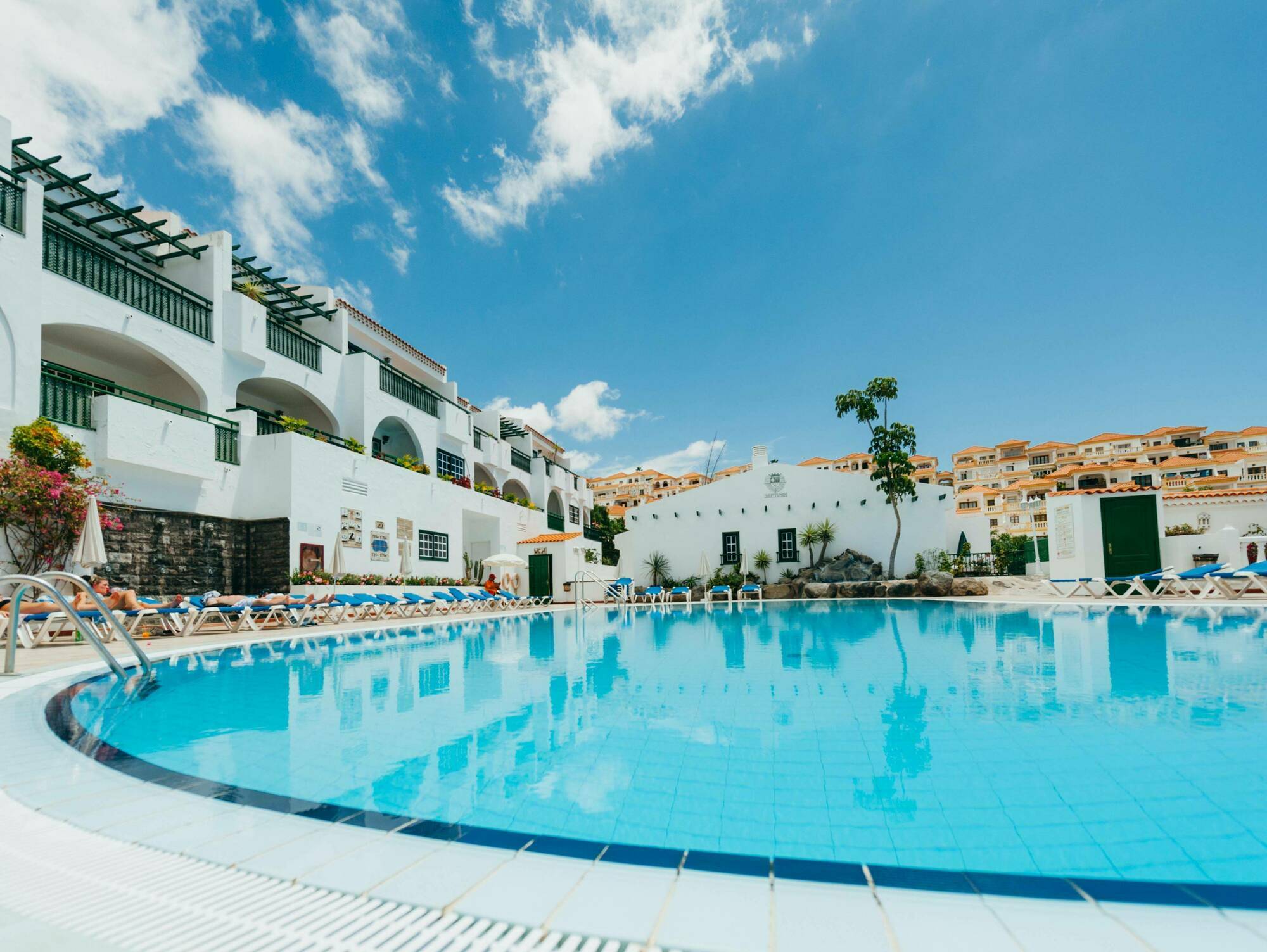 เรซิเดนเซียล เนปตูโน Apartment Costa Adeje  ภายนอก รูปภาพ